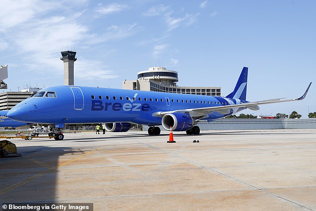 Breeze Airways, una aerolínea económica, planea contratar a algunos de sus pilotos de Australia