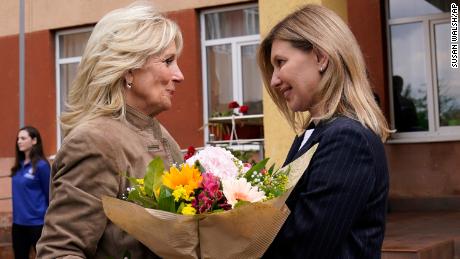 La primera dama Jill Biden realiza un viaje no anunciado a Ucrania 