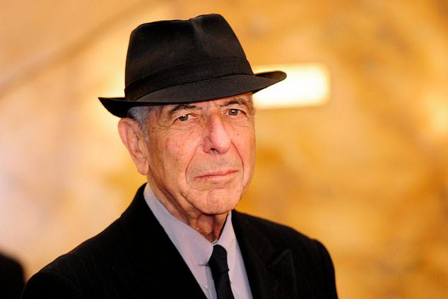 Los hijos de Leonard Cohen demandaron al custodio designado a cargo del patrimonio de $48 millones de su padre y alegan que falsificó documentos para obtener el control.